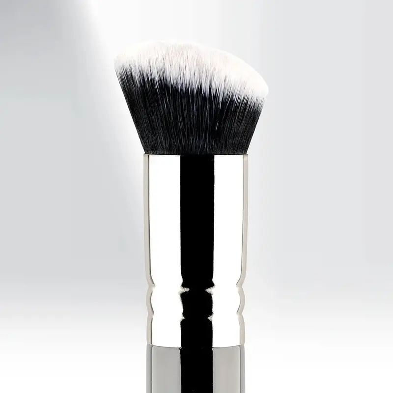 107 - MY FLAWLESS FOUNDATION - MYKITCO