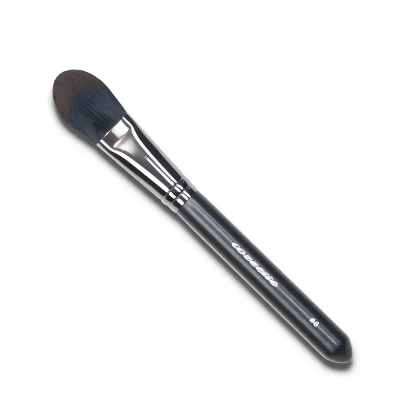 Infinite Foundation Brush 6 - Cozzette