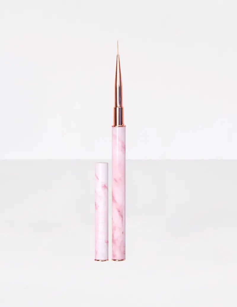 Le Liner Brush