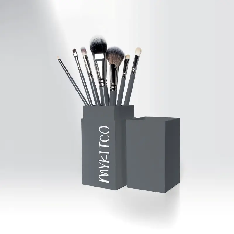 MY SMALL ESSENTIAL BRUSH SET - MYKITCO
