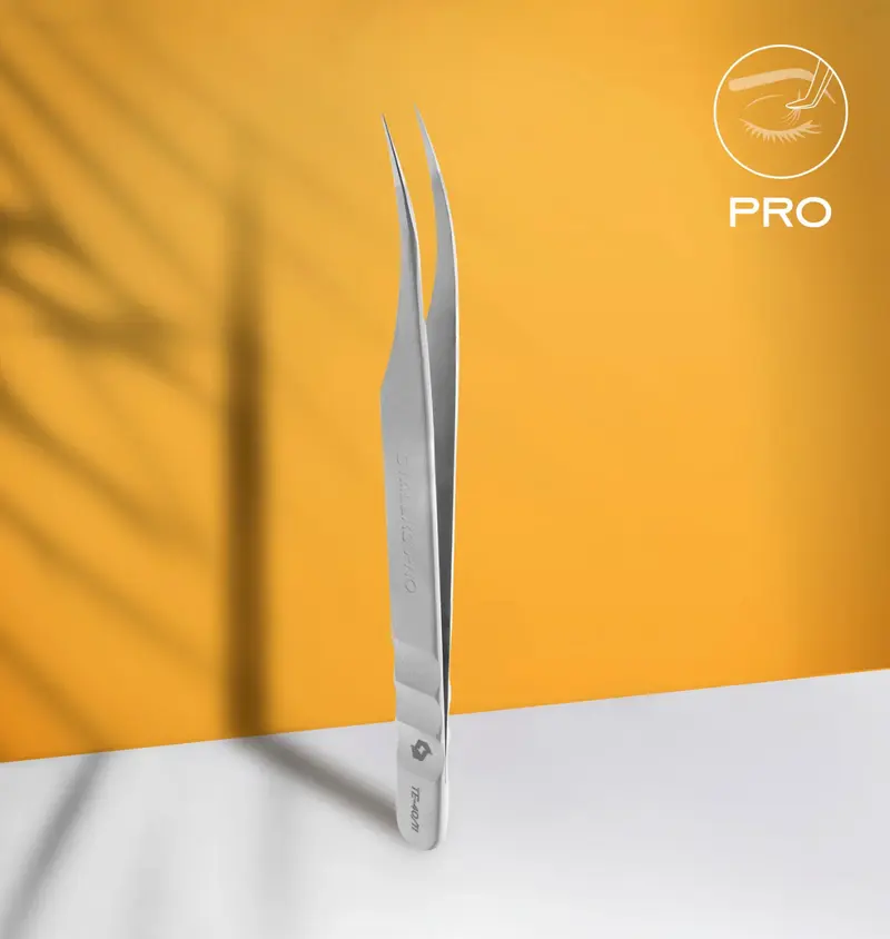 Pinza de pestañas profesional EXPERT 40 TIPO(curva) L-shaped