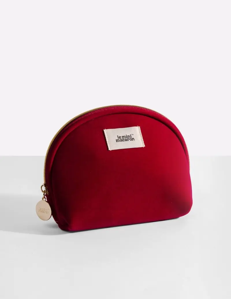 Red Velvet - Big Travel pouch