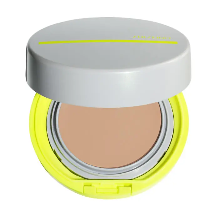Shiseido Sports BB Compact Medium SPF50+ - Protección Solar y Maquillaje